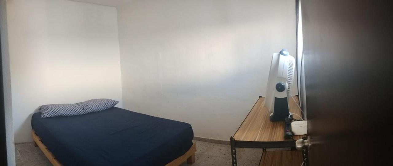 777 Lenderman Hostal 777 Cancún Exterior foto